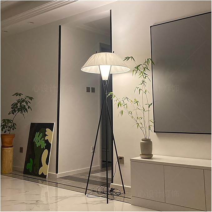 B&B TriArc Ambient Tripod Floor Lamp