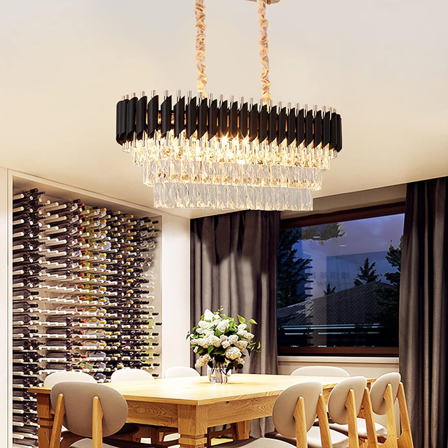 Opulent Onyx Gold Chandelier – Warm Elegant Glow