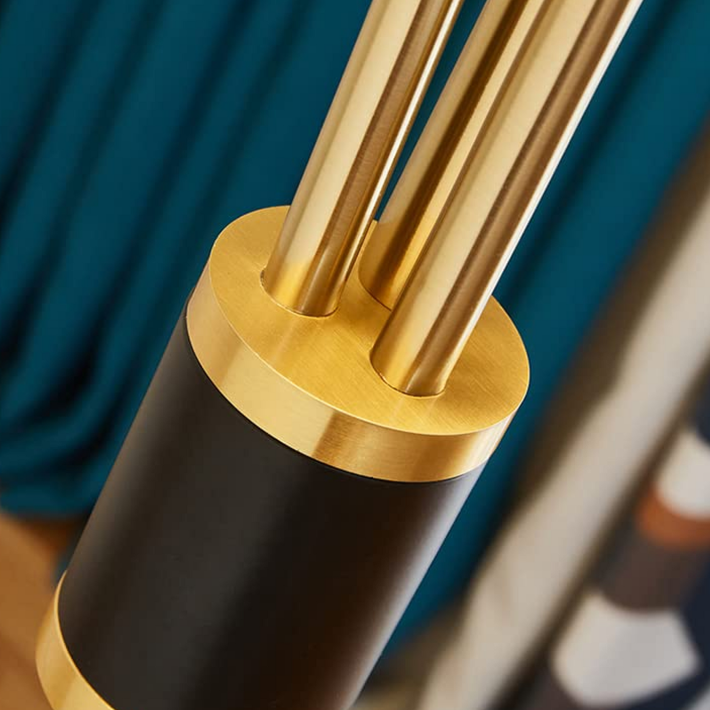 B&B Frosted Ball Floor Lamp