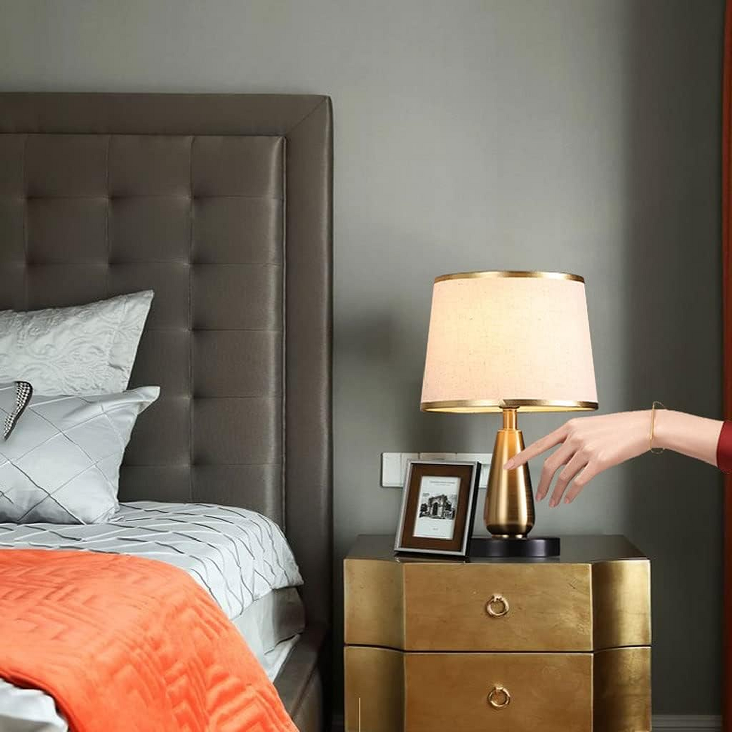 B&B Modern Table Lamp