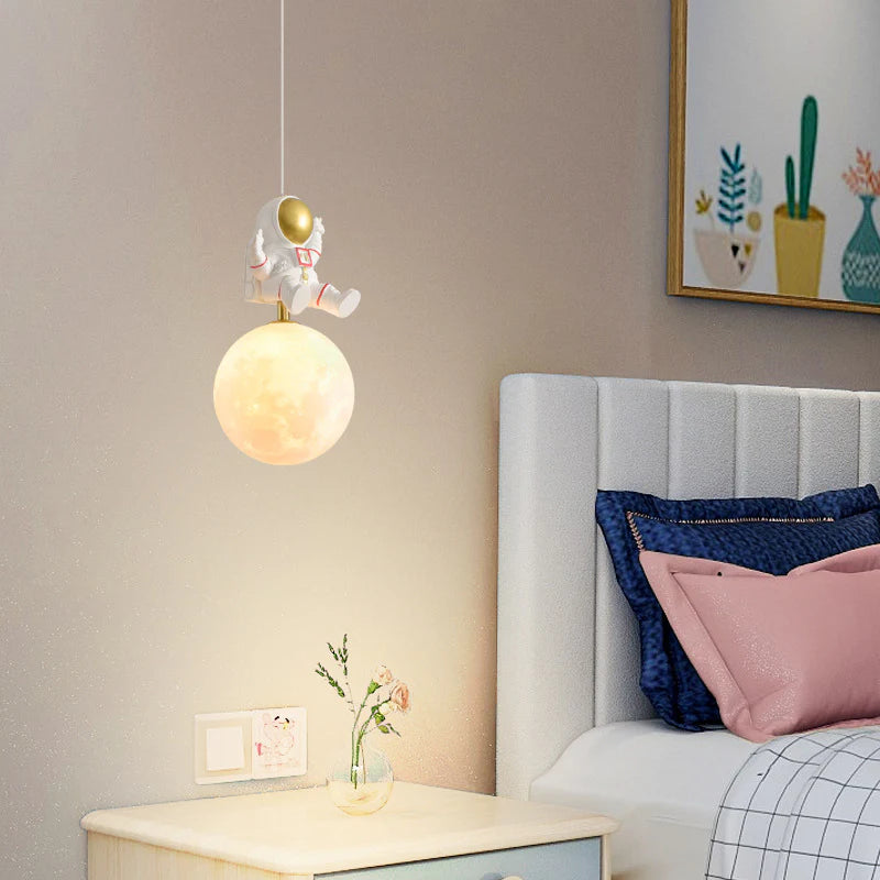 B&B Cosmic Explorer Moon Lamp