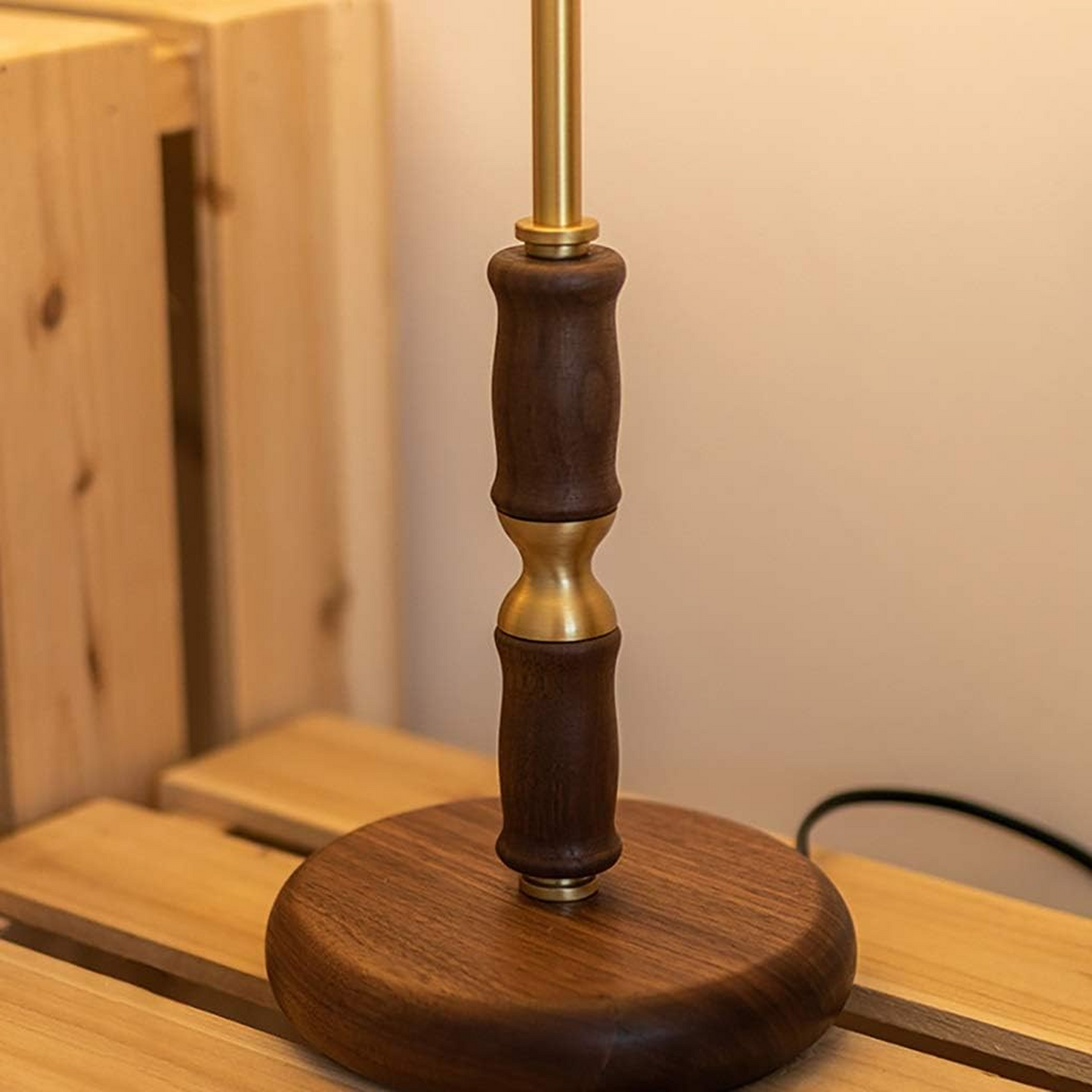 B&B Pleated Wooden Table Lamp