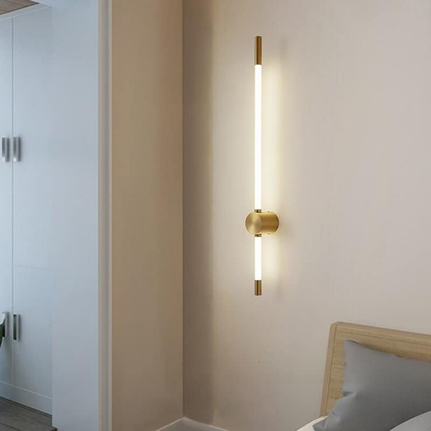 B&B Straight Linear LED Wall Light