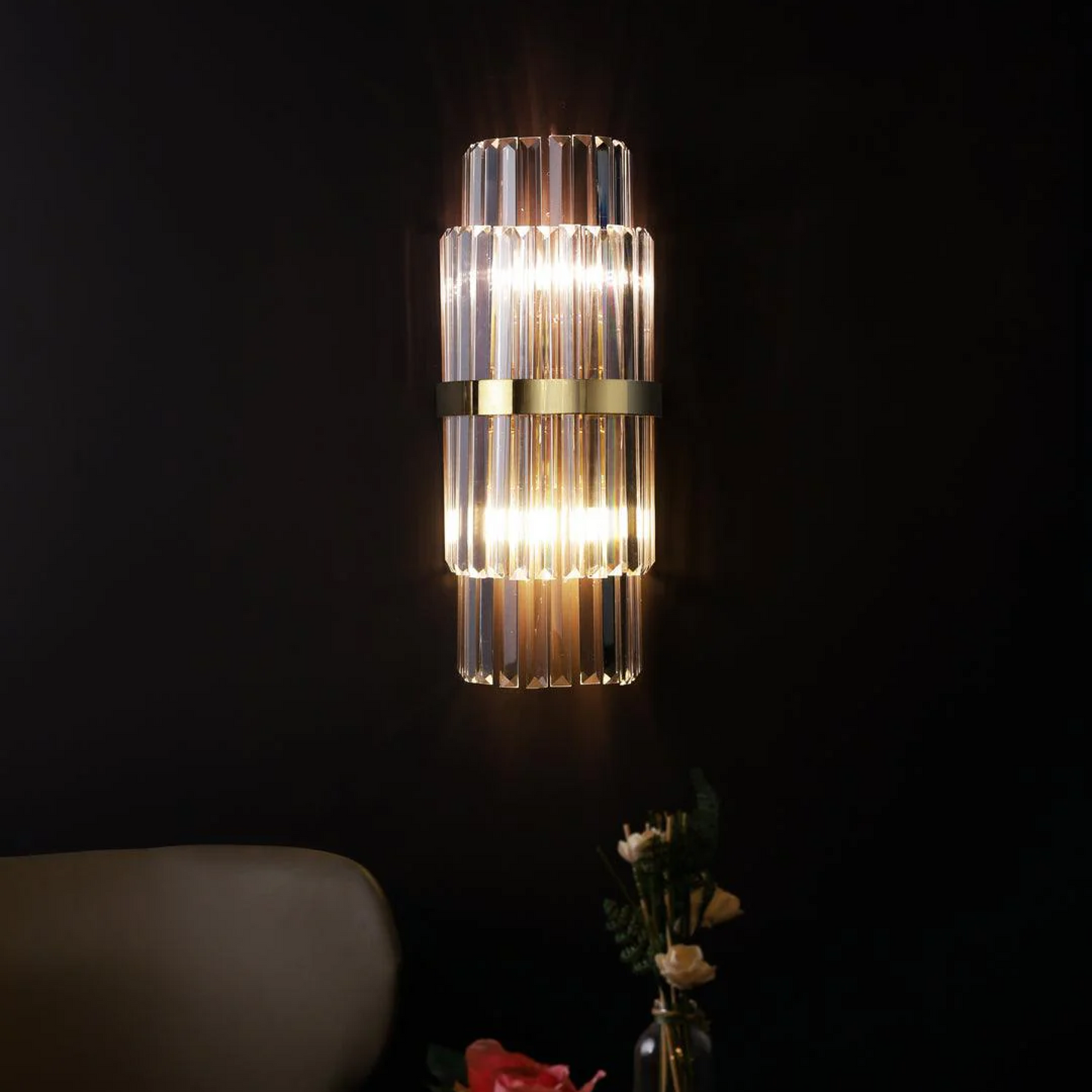 B&B Traditional Decorative Single Wall Lamp