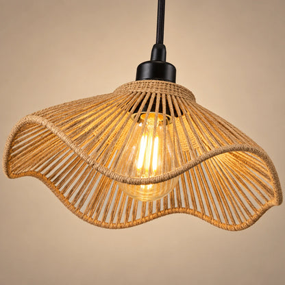 Close-up of the natural rope weave, wavy rim and black lampholder