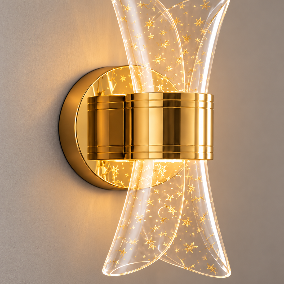 Gold centre and transparent shade with star and crescent decoration