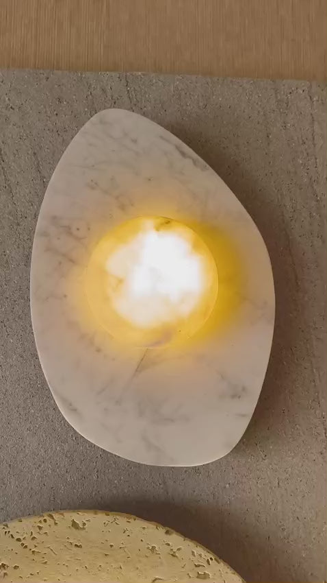 Sloppy Marble Wall Lamp - Sloppy Wall Lamp - White - real product video