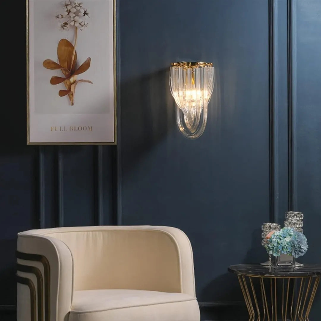B&B Single Head Glass Lampshade Wall Sconce