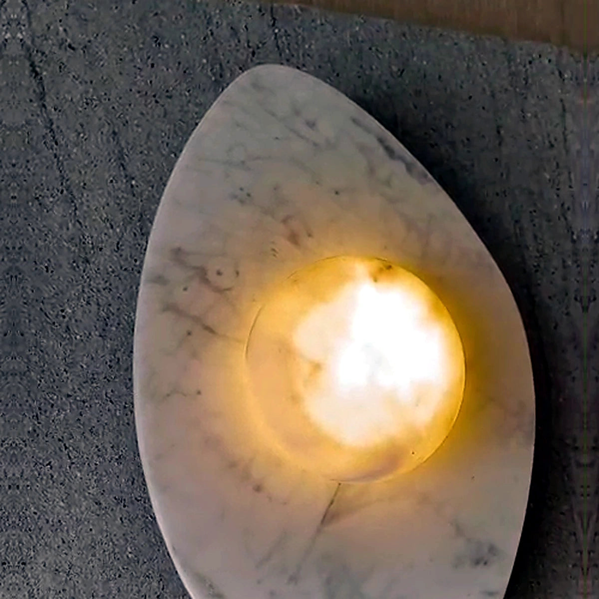 Sloppy Marble Wall Lamp - Sloppy Wall Lamp - White - authentic mounted-wall product image