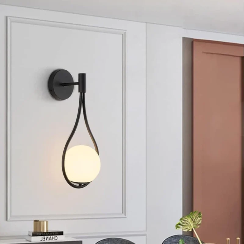 B&B Radiant Reflections Glass Wall Lamp (Black Edition)