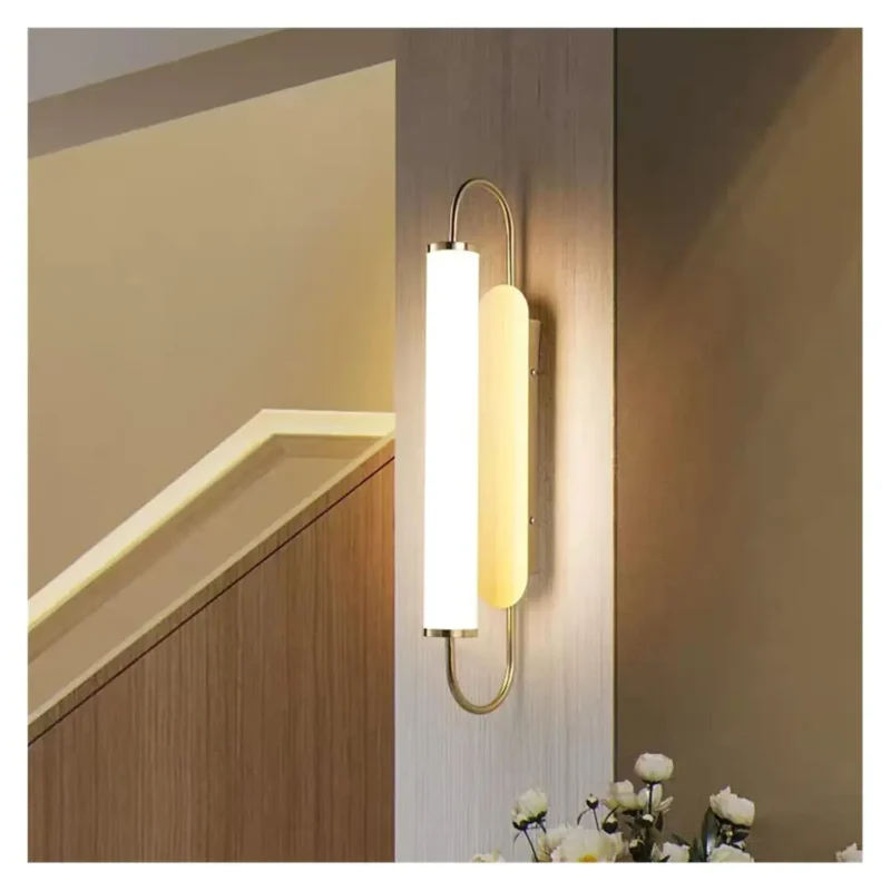 B&B Modern LED Wall Light - Image 2